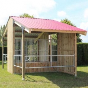 REFUGIO DE MADERA PARA CABALLOS CHEVAUX EQUISTATION
